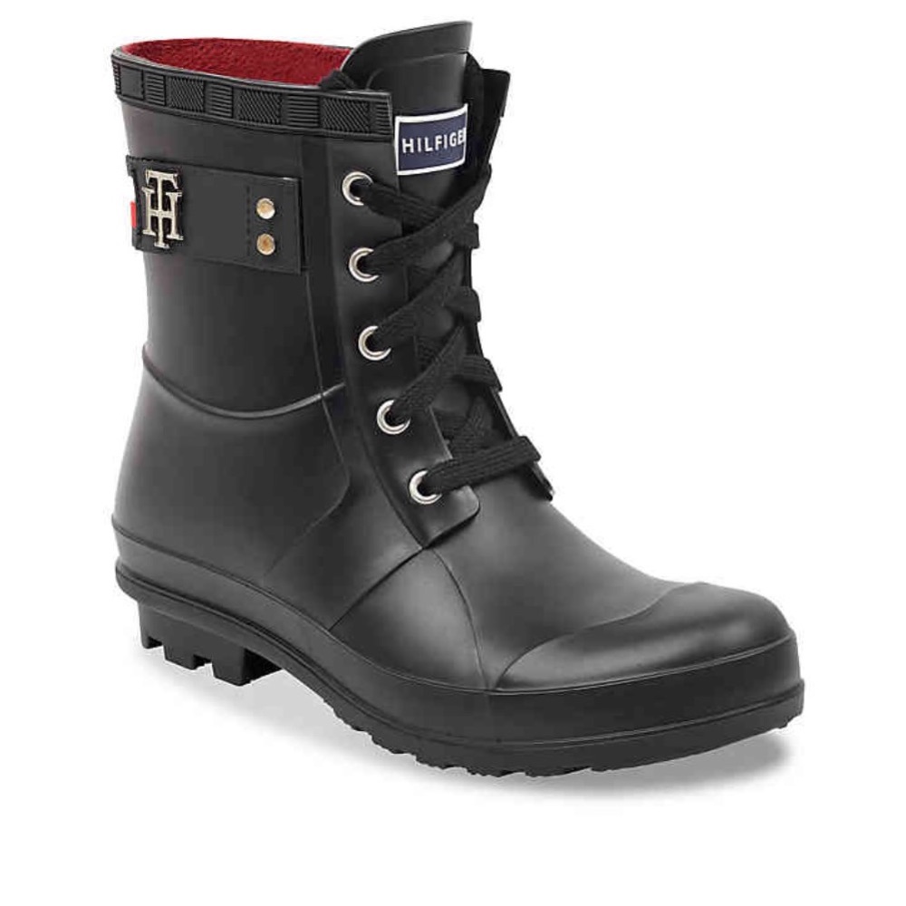 Toniee Rain boots.